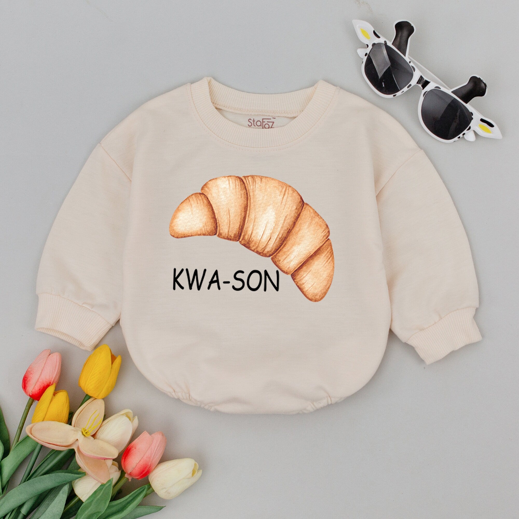 Kwa-Son Croissant Baby Romper Soft Cotton Gender Neutral Outfit Minimalist Pastry Design Baby Clothes Casual Birthday Gift