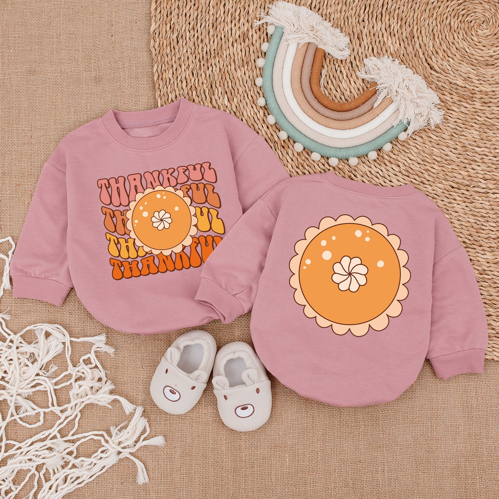 Thankful Bubble Romper for Baby's First Thanksgiving Soft Cotton Autumn Outfit Vintage Floral Design Fall Baby Clothes Holiday Apparel