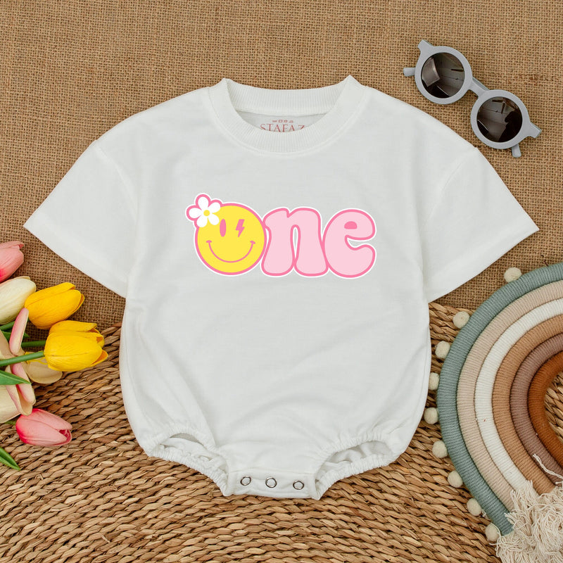One Happy Girl Birthday Romper with Smiley Face and Daisy Design Baby Celebration Outfit Soft Pink Cotton Cake Smash Suit