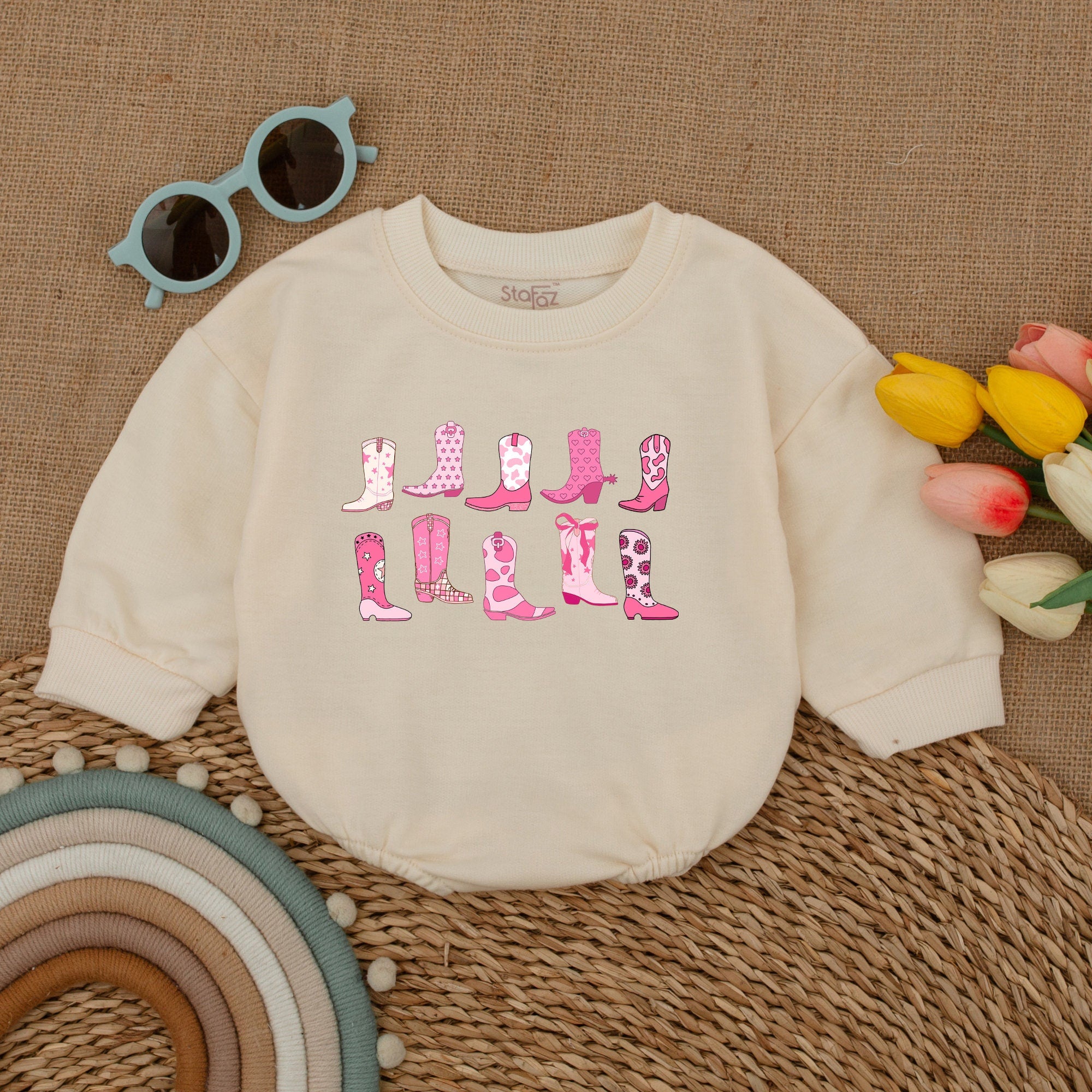 Playful Pink Cowgirl Boots Baby Romper Newborn Western Girl Outfit Soft Cotton Infant Rodeo Bubble Bodysuit Unique Baby Shower Gift