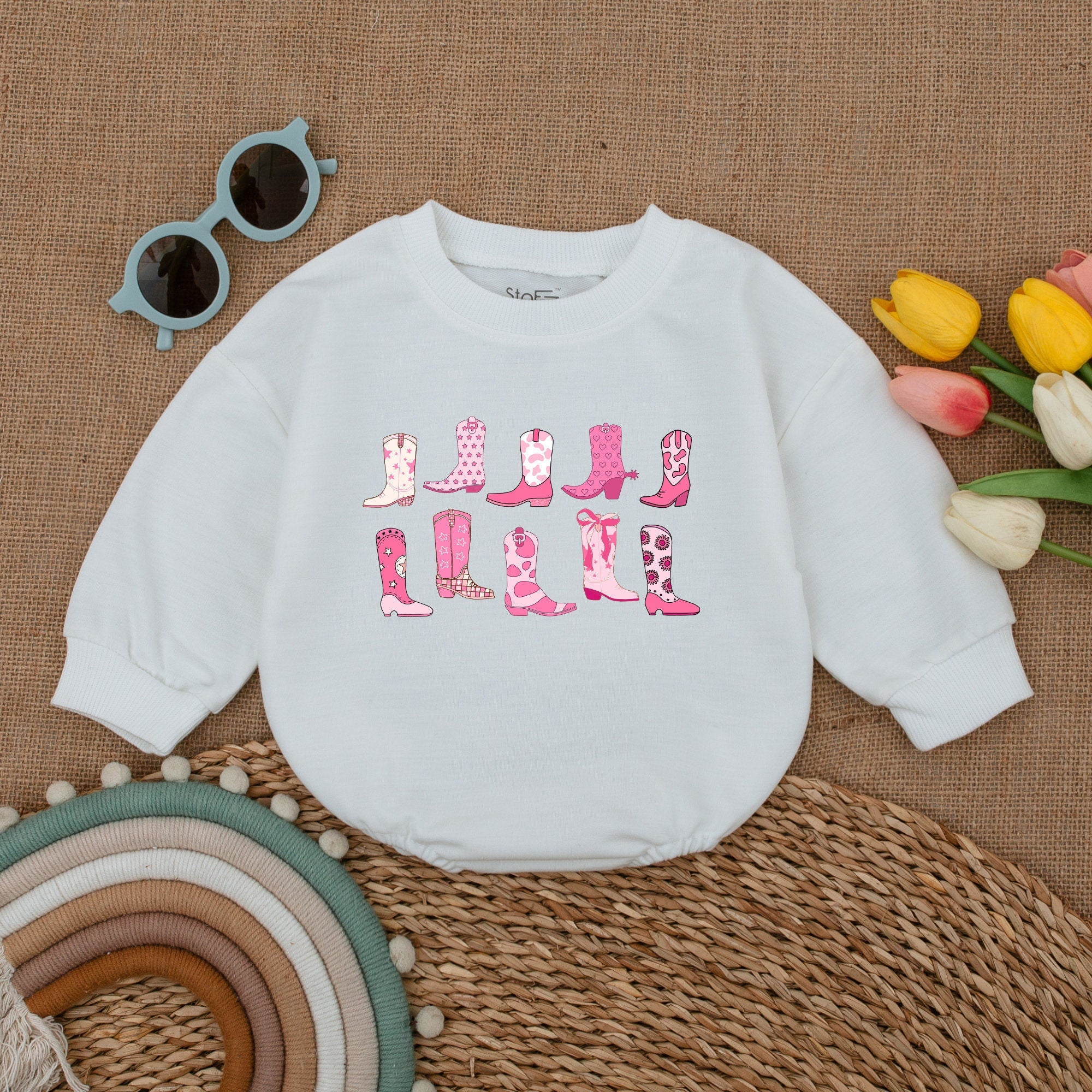 Playful Pink Cowgirl Boots Baby Romper Newborn Western Girl Outfit Soft Cotton Infant Rodeo Bubble Bodysuit Unique Baby Shower Gift