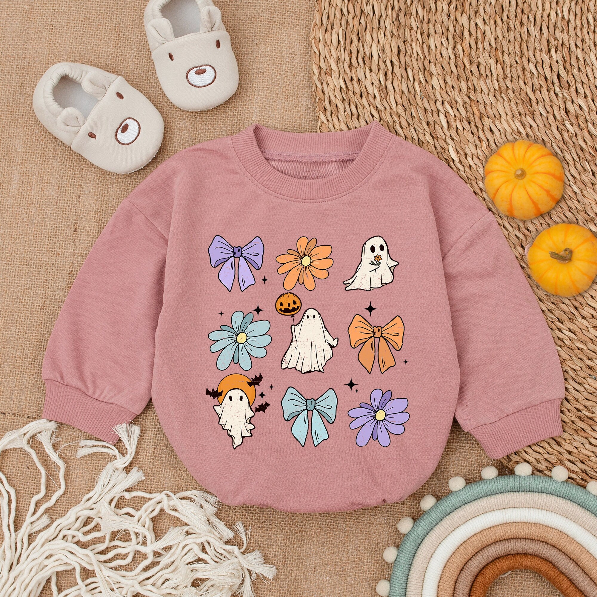 Vintage-Inspired Halloween Baby Romper with Cute Ghosts Soft Cotton Pastel Bows and Flowers First Halloween Outfit for Infants Girls Boys
