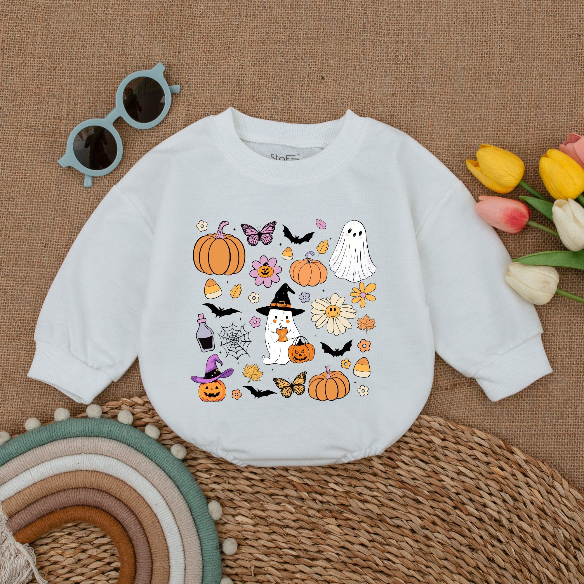 Retro Halloween Baby Romper with Ghosts Pumpkins Bats Adorable Fall Infant Outfit for Holiday Fun Cotton Comfort Witch Hat Design