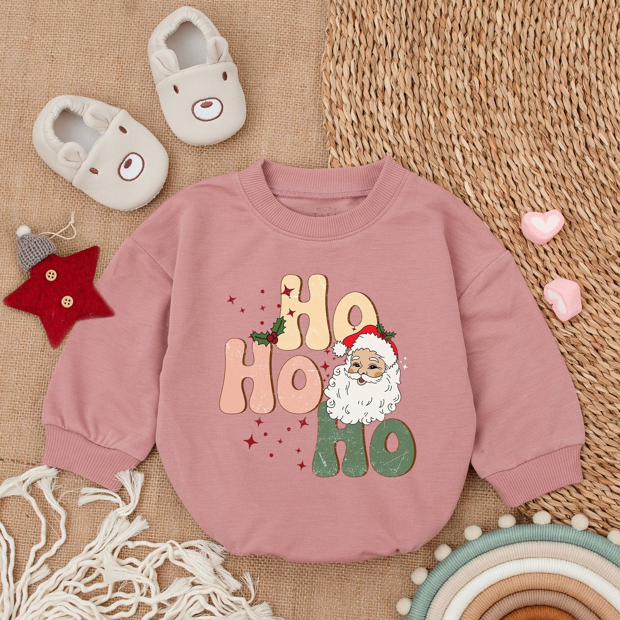 Ho Ho Ho Christmas Baby Romper with Retro Santa Design Soft Cotton Holiday Outfit Cozy Infant Clothes Festive Gift