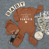 Auntie's Little Pumpkin Newborn Set Cozy Autumn Baby Bodysuit Hat Gift Personalize for Baby Shower or Coming Home Outfit Soft Cotton