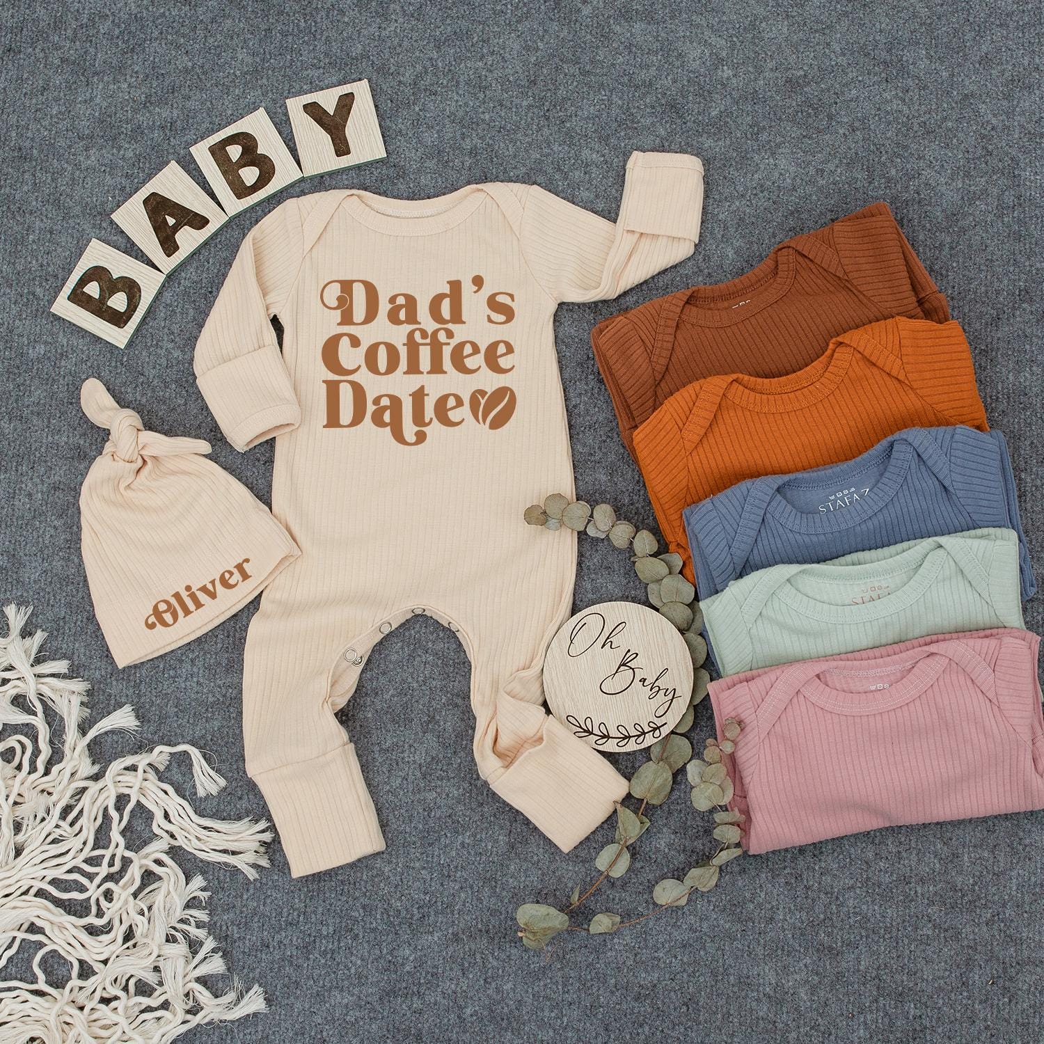 Custom Baby Bodysuit & Hat with Name - Personalized Newborn Outfit