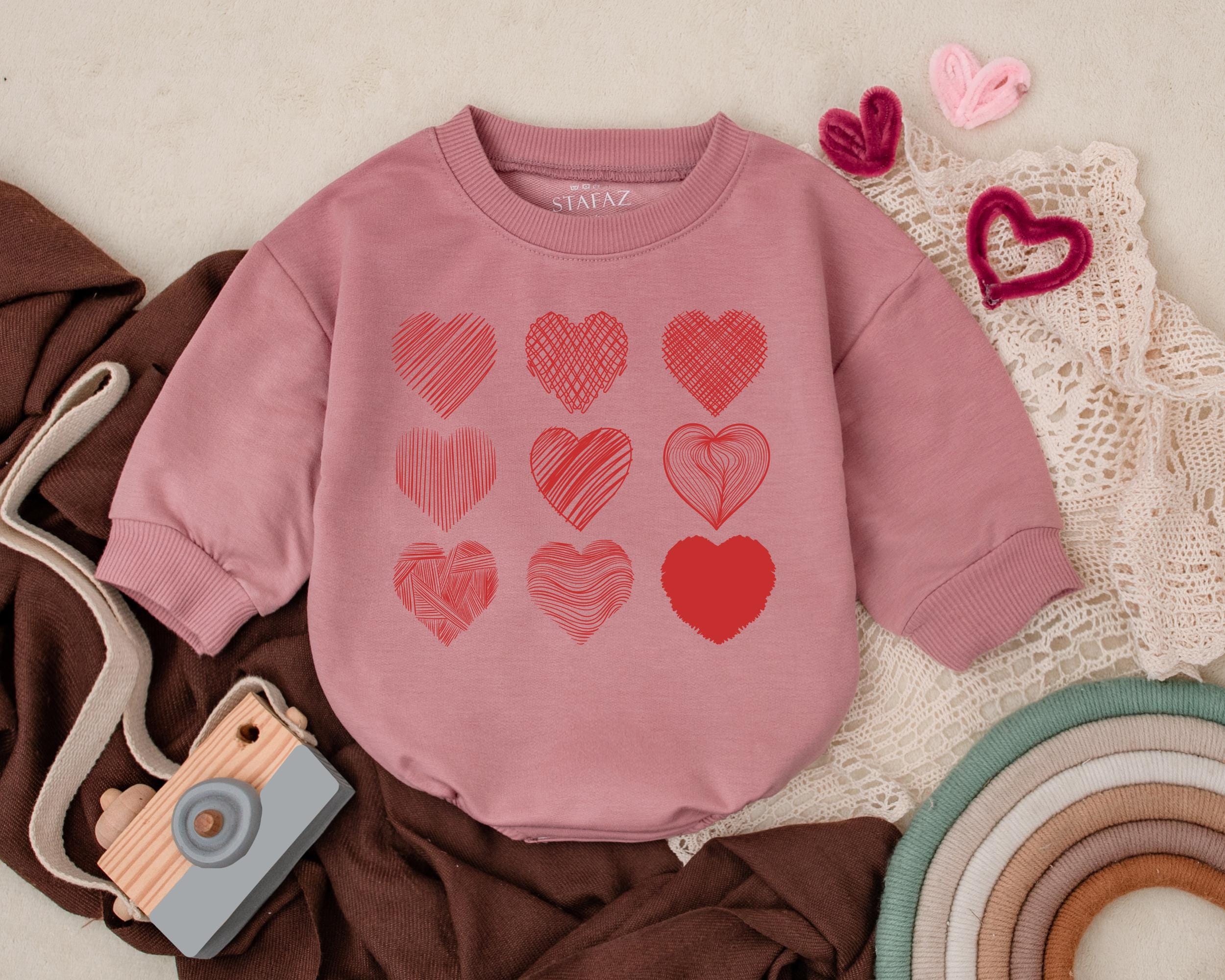 Cute Heart Pattern Baby Romper Valentine's Day Outfit Infant Bodysuit for Boys and Girls Cozy Cotton First Holiday Gift