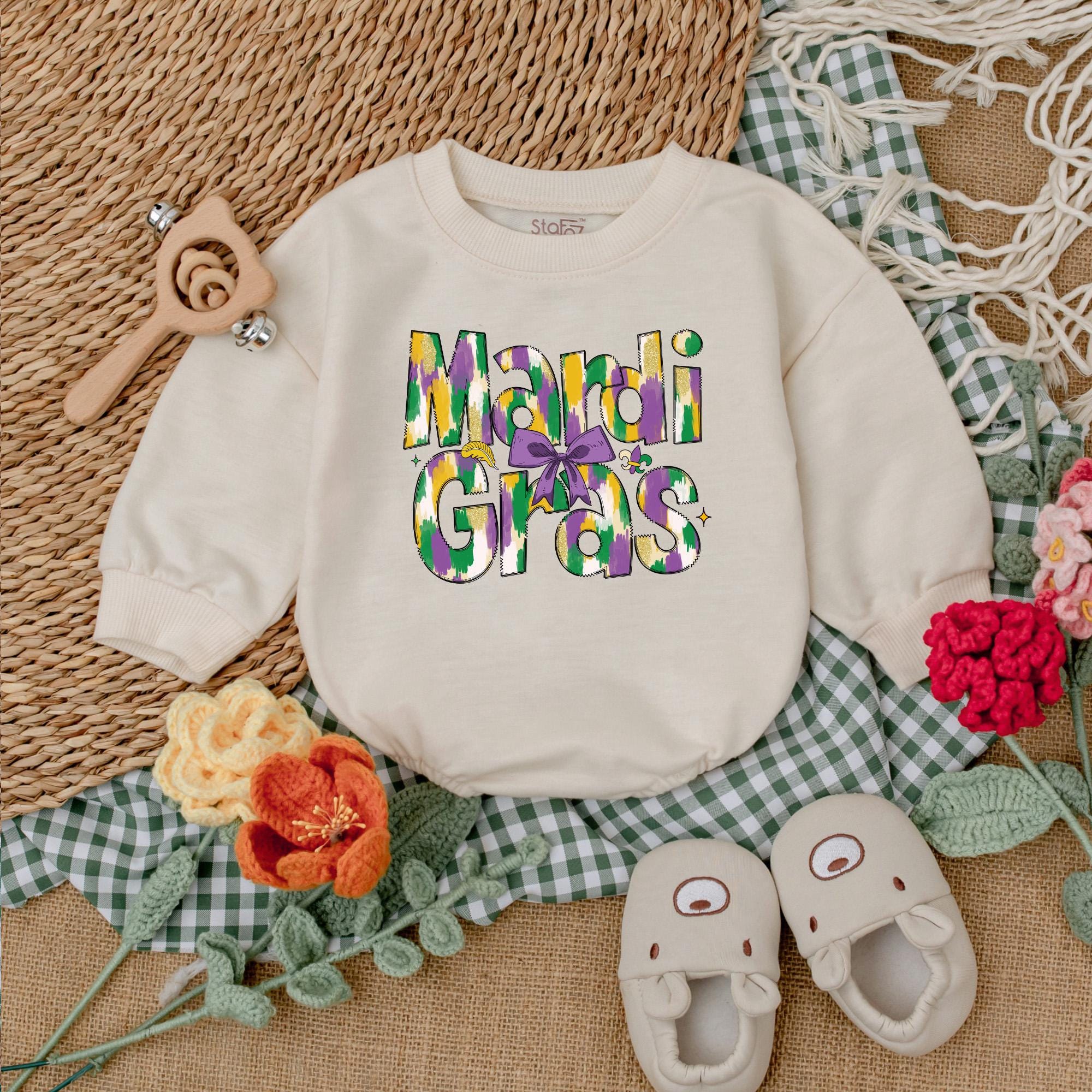 Mardi Gras Baby Girl Romper with Purple Bow Festive Outfit Celebratory Bodysuit for Infants Soft Cotton Colorful Holiday Party Clothes