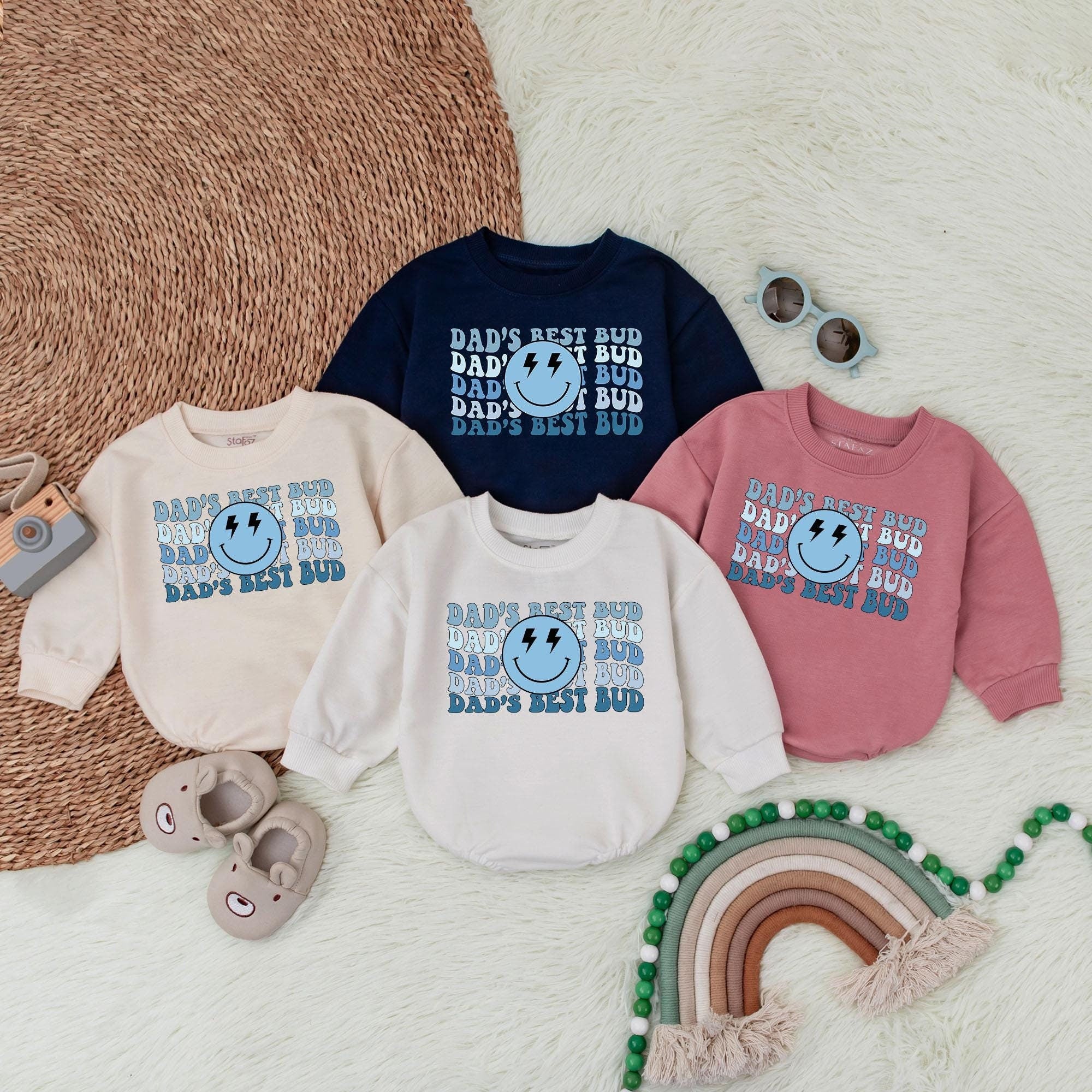 Dad's Best Bud Newborn Romper with Smiling Golf Ball Design Comfortable Cotton Baby Bodysuit Fun Father Son Gift for Baby Shower or Father's Day