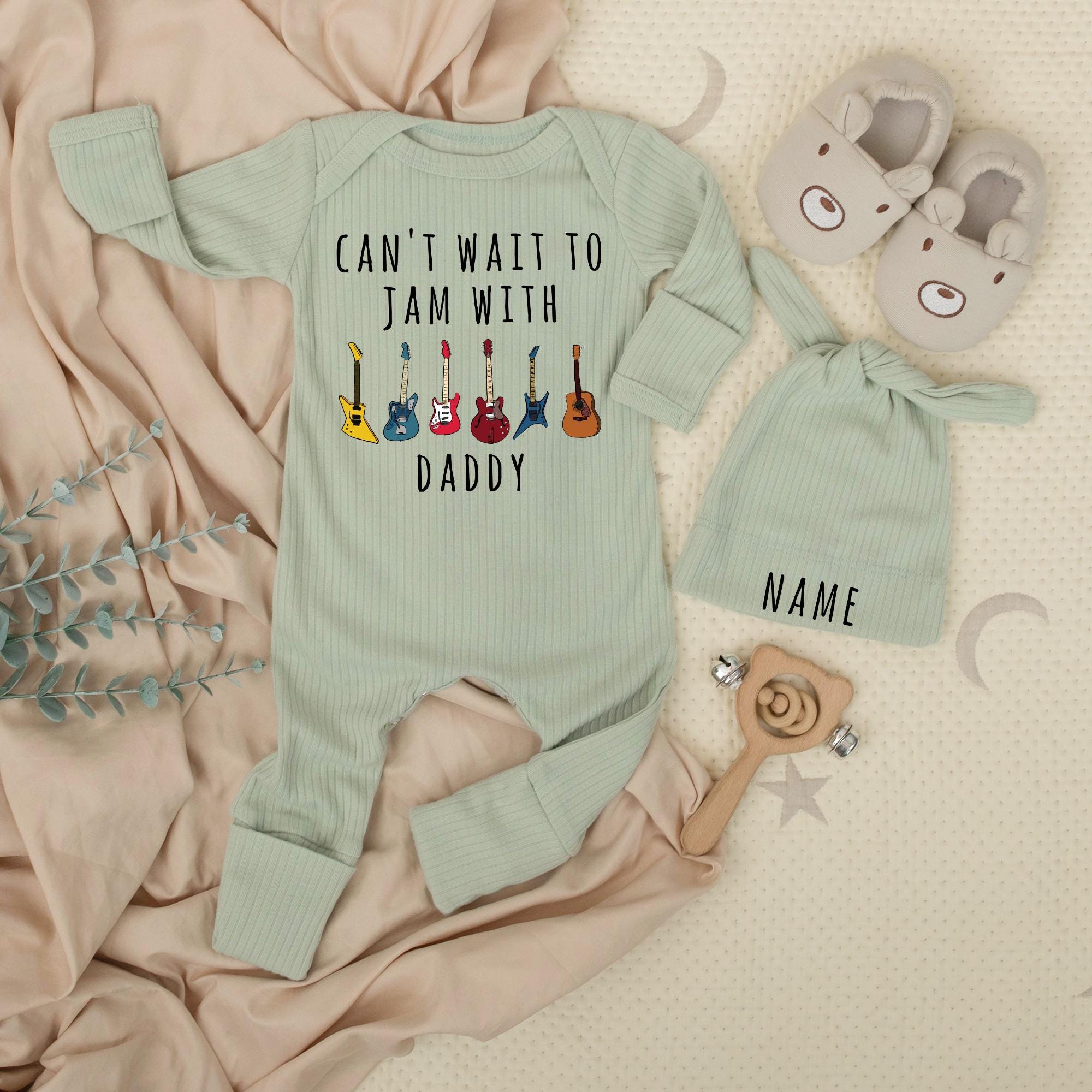 Jam With Daddy Baby Bodysuit Funny Guitar Design Soft Cotton Infant Romper Music-Loving Dad Gift for Birthday or Casual Wear