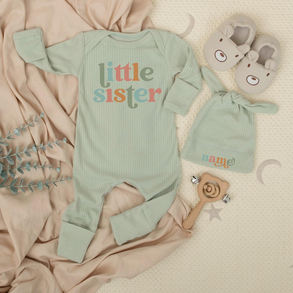 Little Sister Baby Bodysuit and Hat Set with Name Customization Retro Font Newborn Girl Going Home Outfit Soft Cotton Keepsake Gift
