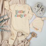 Little Sister Baby Bodysuit and Hat Set with Name Customization Retro Font Newborn Girl Going Home Outfit Soft Cotton Keepsake Gift