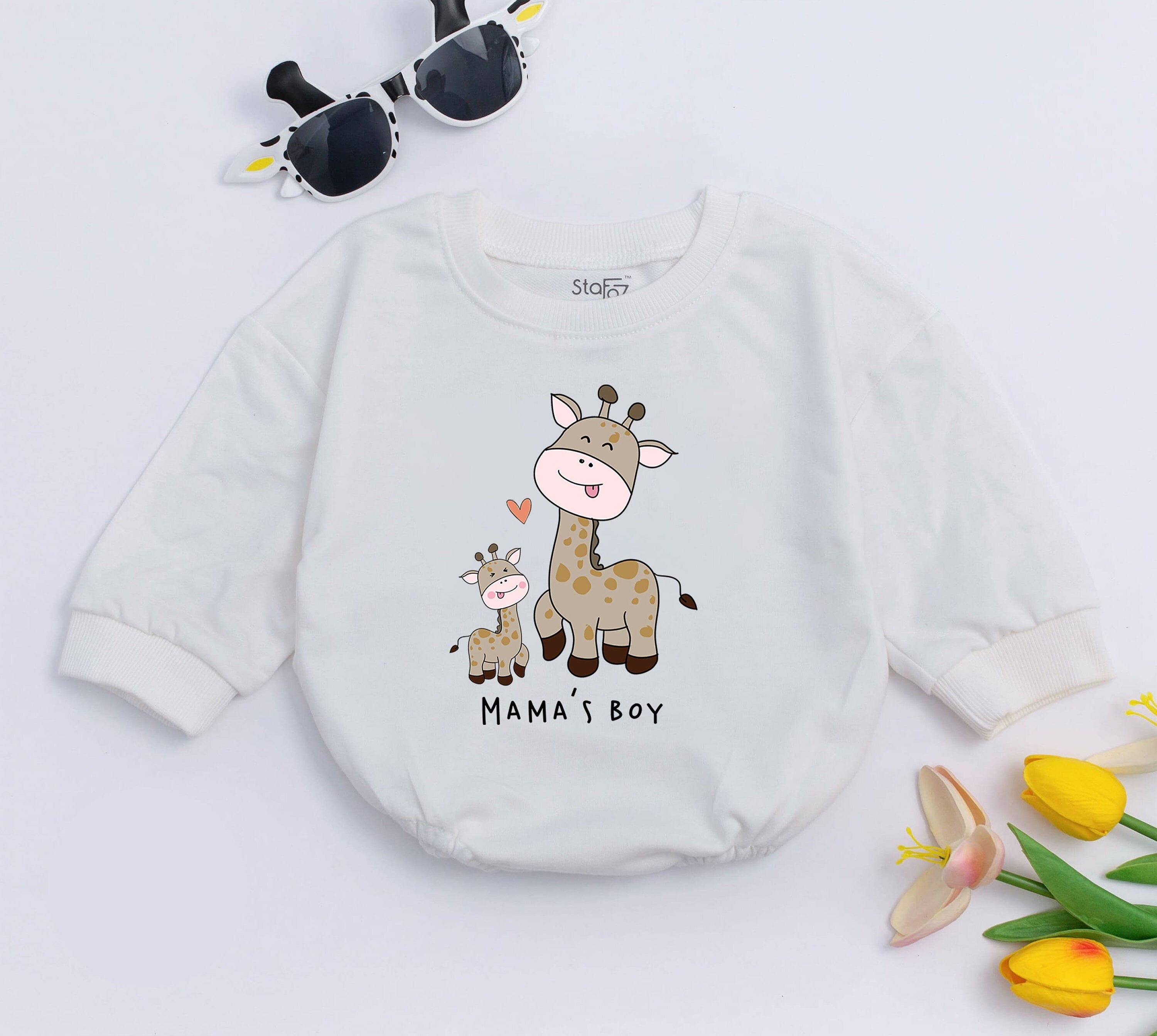 Mama's Boy Giraffe Baby Romper Cute Cartoon Bodysuit Infant Gift Soft Cotton Newborn Outfit Mother's Day Love Sleepsuit