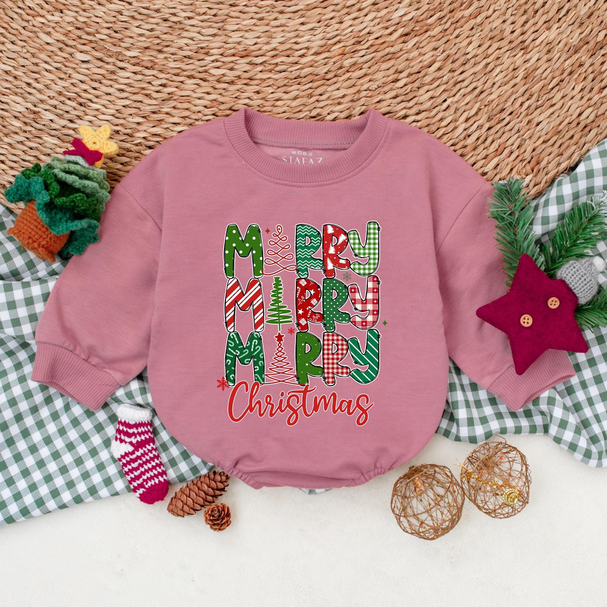 Merry Merry Christmas Baby Romper with Festive Patterns Holiday Outfit Infant Clothes Soft Cotton Red Green Snowflake Design First Christmas