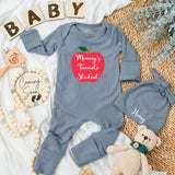 Mommy’s Favorite Student Baby Bodysuit Custom Teacher Gift Apple Design Infant Clothes Perfect for Baby Shower Birthday Outfit