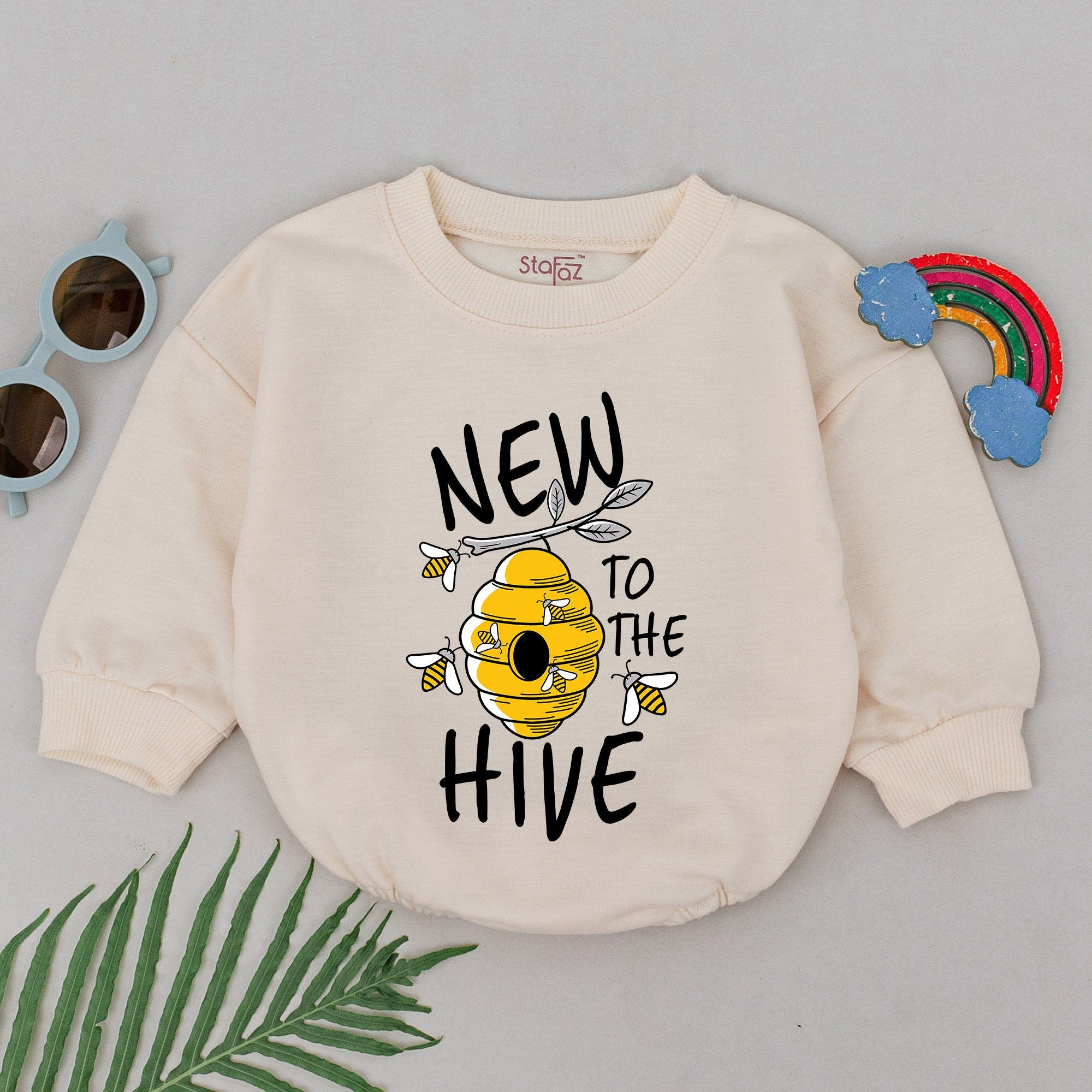 New to the Hive Baby Romper Bumblebee Design Soft Cotton Infant Outfit Birthday Shower Gift for Baby Girl Boy Playful Sunglasses Style