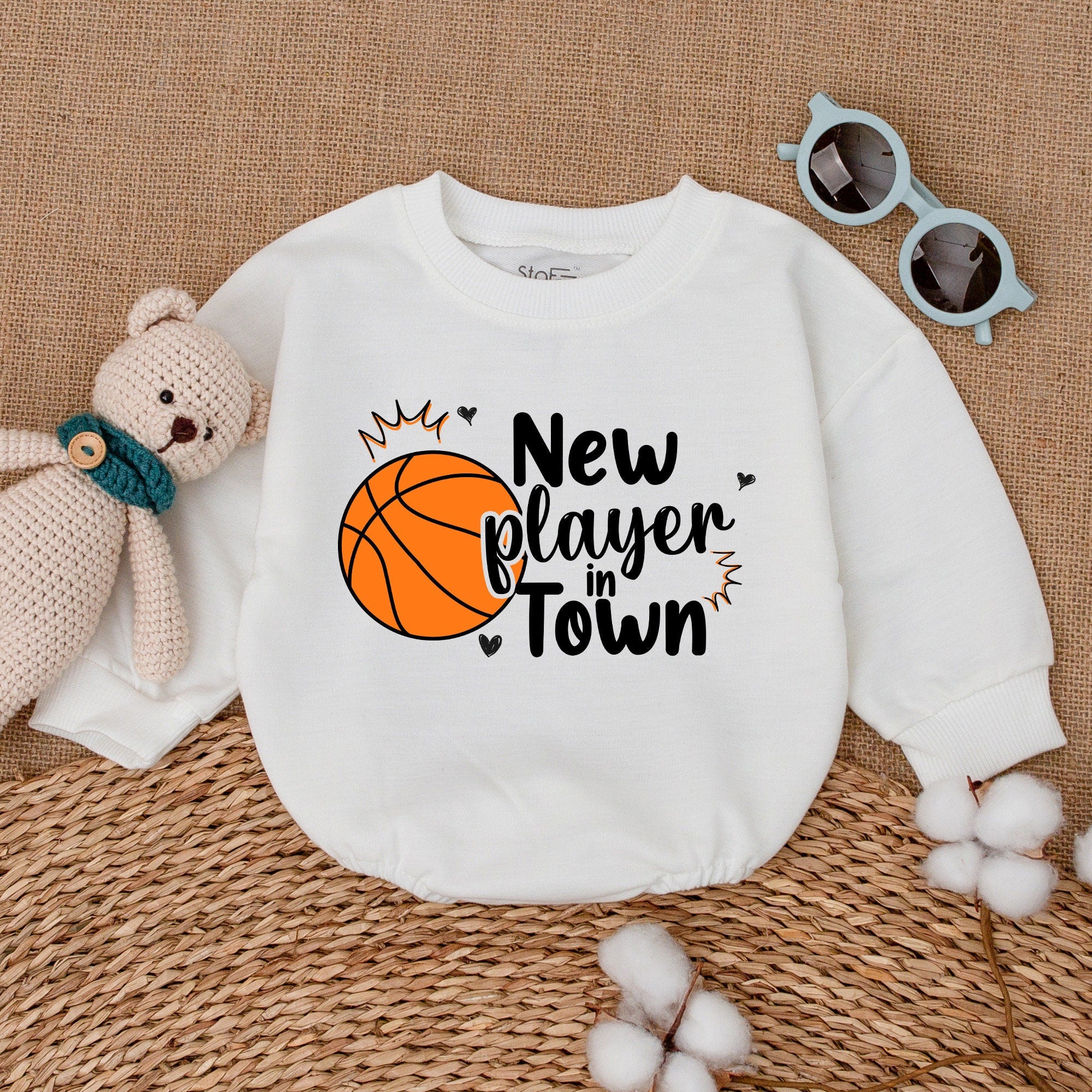New Player in Town Baby Romper with Basketball Graphic Cute Funny Bodysuit for Baby Boy Sporty Infant Outfit Gift Cotton Comfortable