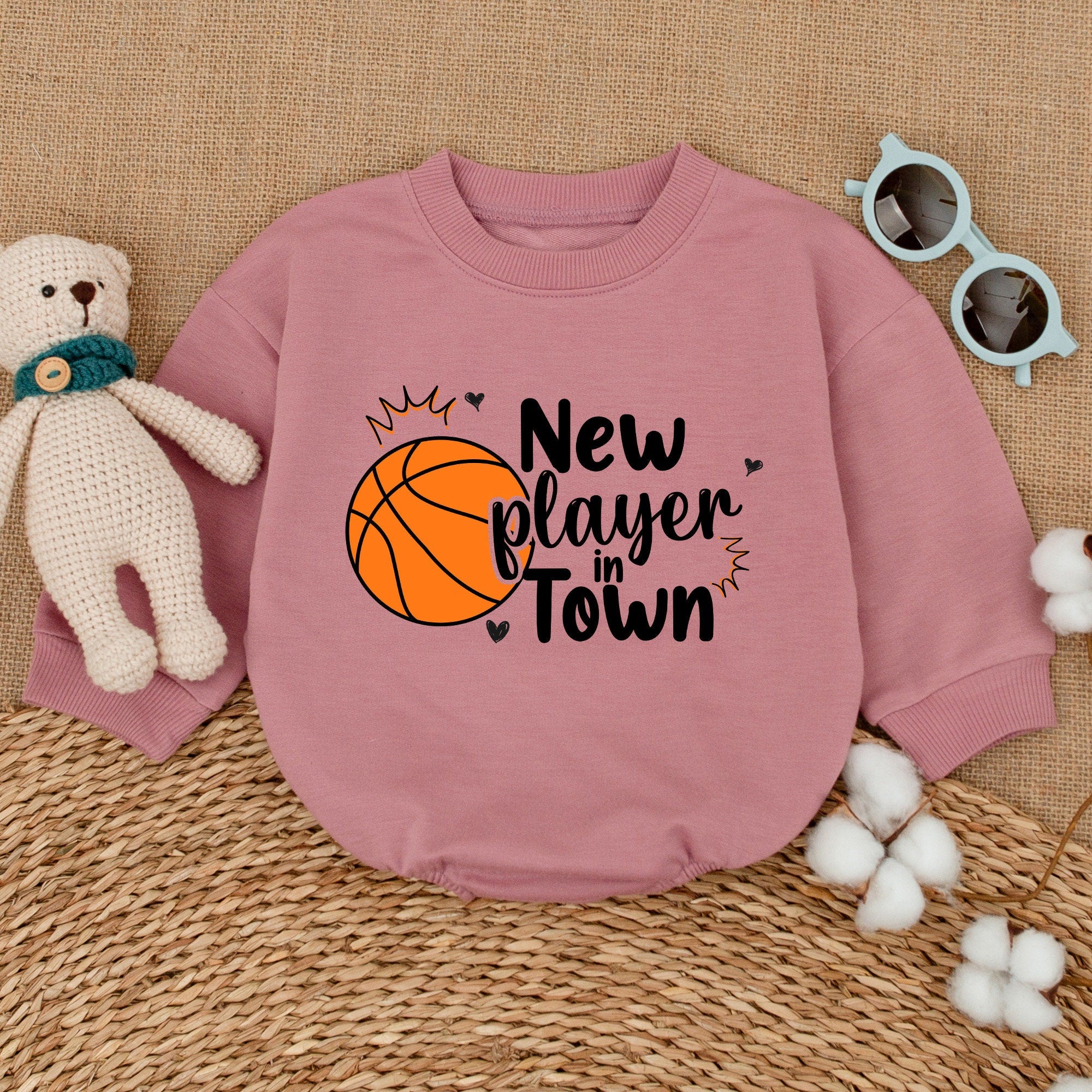 New Player in Town Baby Romper with Basketball Graphic Cute Funny Bodysuit for Baby Boy Sporty Infant Outfit Gift Cotton Comfortable