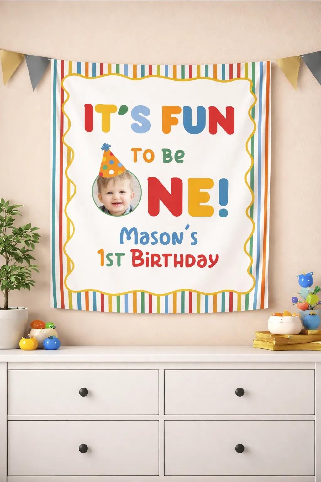 Personalized 1st Birthday Banner with Photo, It’s Fun to Be One Party Backdrop for Baby Boy Celebration, Colorful Cake Smash Sign Decor