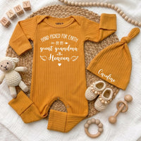 Personalized Baby Bodysuit and Hat Set, Hand Picked for Earth by Grandma in Heaven, Custom Newborn Outfit, Sentimental Baby Shower Gift