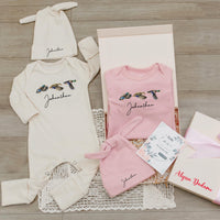 Personalized Baby Bodysuit and Hat Set with Mallard Duck Print, Custom Name Ribbed Cotton Romper, Newborn Outfit for Baby Shower Gift
