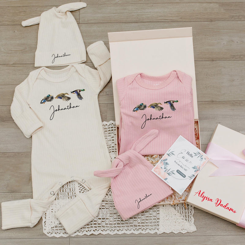 Personalized Baby Bodysuit and Hat Set with Mallard Duck Print, Custom Name Ribbed Cotton Romper, Newborn Outfit for Baby Shower Gift