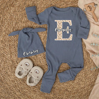 Personalized Baby Girl Coming Home Outfit - Floral Monogram Bodysuit & Knotted Hat Set, Soft Cotton Newborn Gift for Baby Shower or Hospital