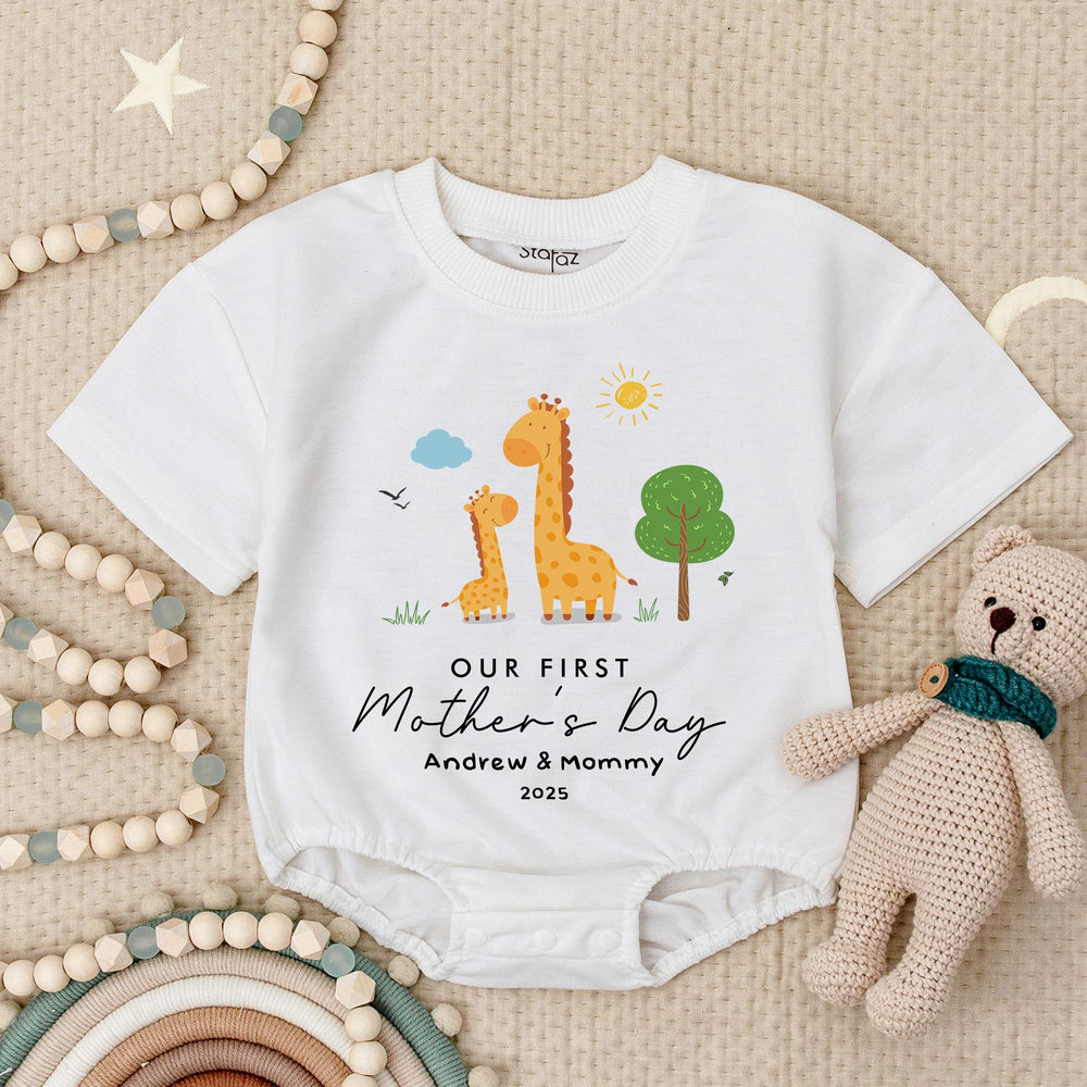 Personalized Baby Romper for First Mother's Day with Cute Giraffe Design Custom Names Soft Cotton Outfit Gift for Mommy and Infant 2025