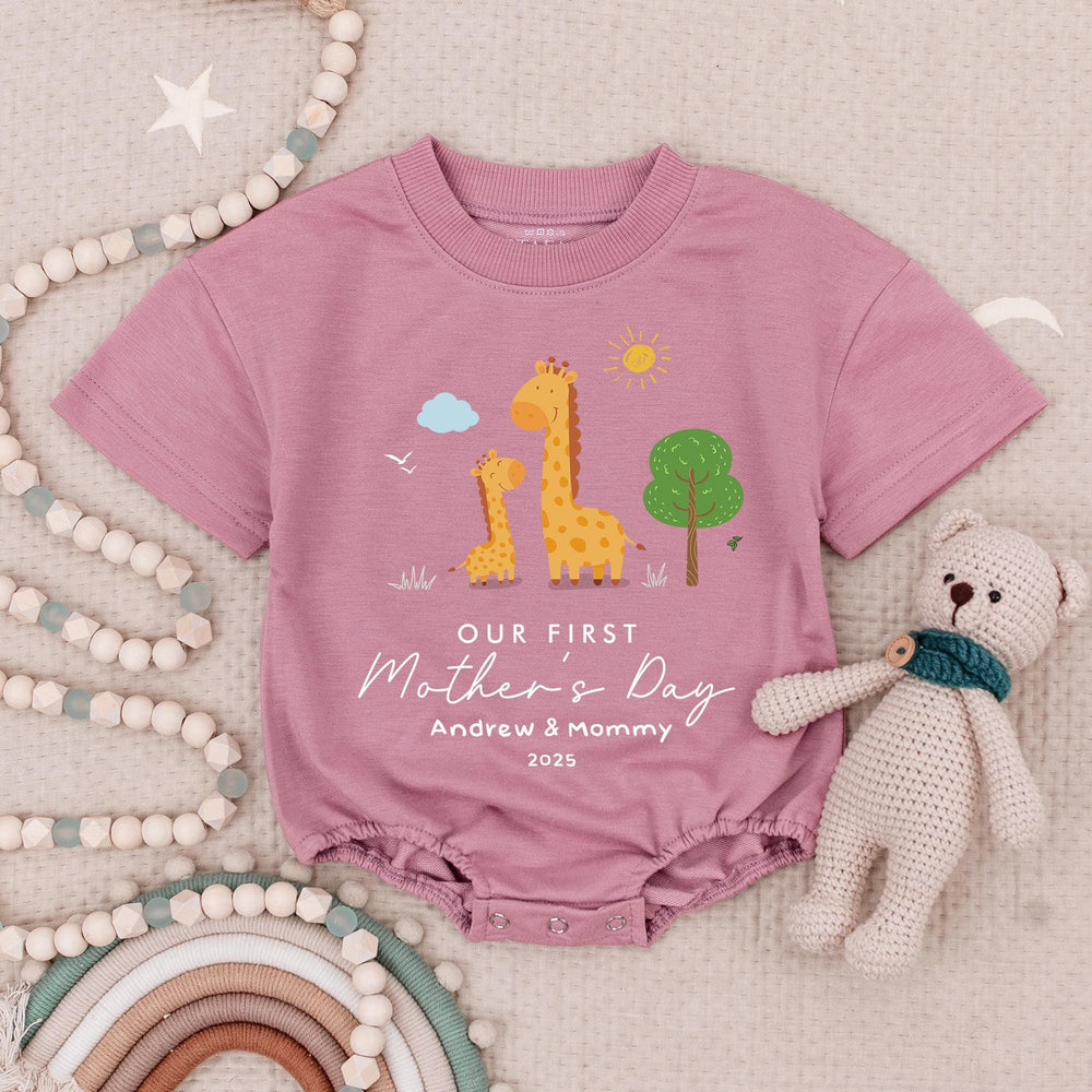 Personalized Baby Romper for First Mother's Day with Cute Giraffe Design Custom Names Soft Cotton Outfit Gift for Mommy and Infant 2025