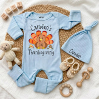 Personalized Baby's 1st Thanksgiving Bodysuit with Cute Turkey Design, Custom Infant Fall Outfit, Soft Cotton Baby Gift for Holiday Photos
