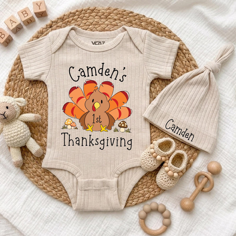 Personalized Baby's 1st Thanksgiving Bodysuit with Cute Turkey Design, Custom Infant Fall Outfit, Soft Cotton Baby Gift for Holiday Photos