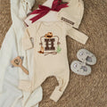 Personalized Cowboy Baby Boy Bodysuit with Western Hat and Boot Design, Custom Name Outfit for Newborns, Cute Gift for Baby Showers
