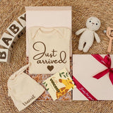 Personalized Just Arrived Baby Bodysuit and Hat Gift Set with Name, Newborn Coming Home Outfit, Light Fabric Dark Brown Design Elegant Baby Gift