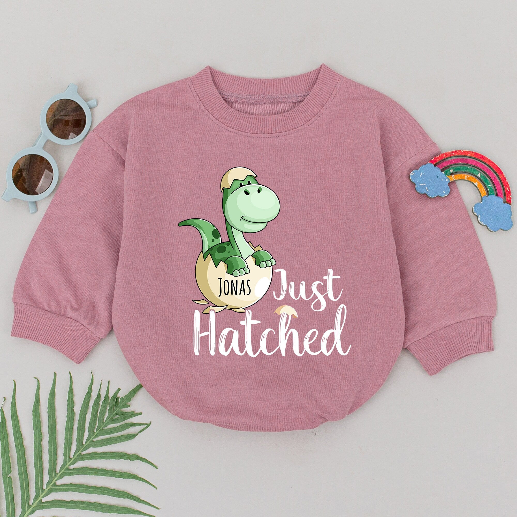 Personalized Just Hatched Dinosaur Romper Cute Newborn Baby Outfit Custom Name Easter Gift Soft Cotton Infant Bodysuit Playful Design