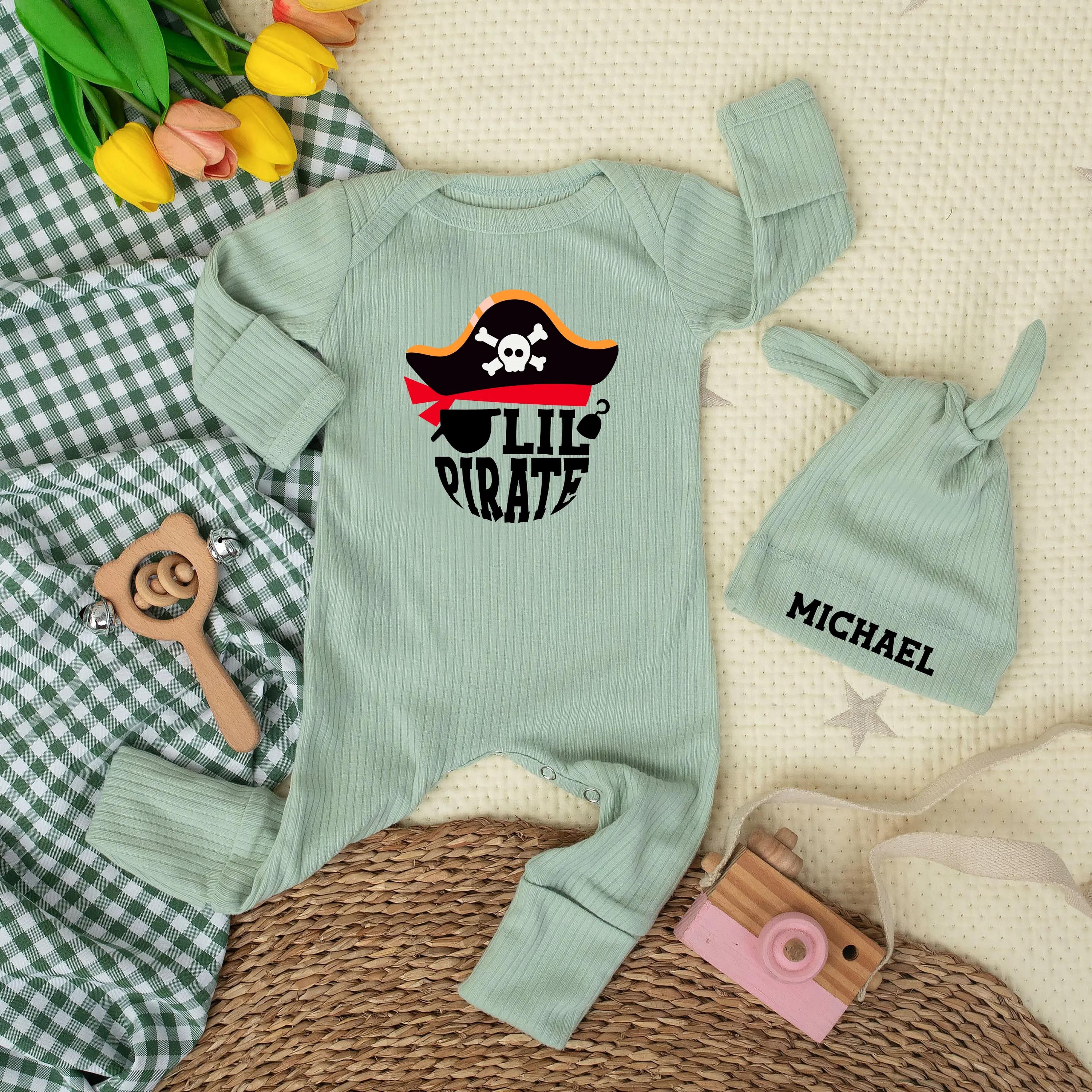 Personalized Lil Pirate Baby Bodysuit with Hat, Custom Newborn Outfit, Soft Cotton Baby Clothes for Coming Home, Baby Shower Gift