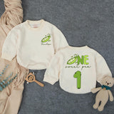 Personalized Pea Pod First Birthday Romper for Baby Girl, Custom Sweet Pea Outfit with Name, Light Green Design, Soft Cotton Gift