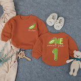 Personalized Pea Pod First Birthday Romper for Baby Girl, Custom Sweet Pea Outfit with Name, Light Green Design, Soft Cotton Gift