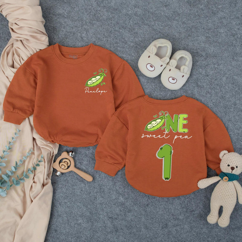 Personalized Pea Pod First Birthday Romper for Baby Girl, Custom Sweet Pea Outfit with Name, Light Green Design, Soft Cotton Gift