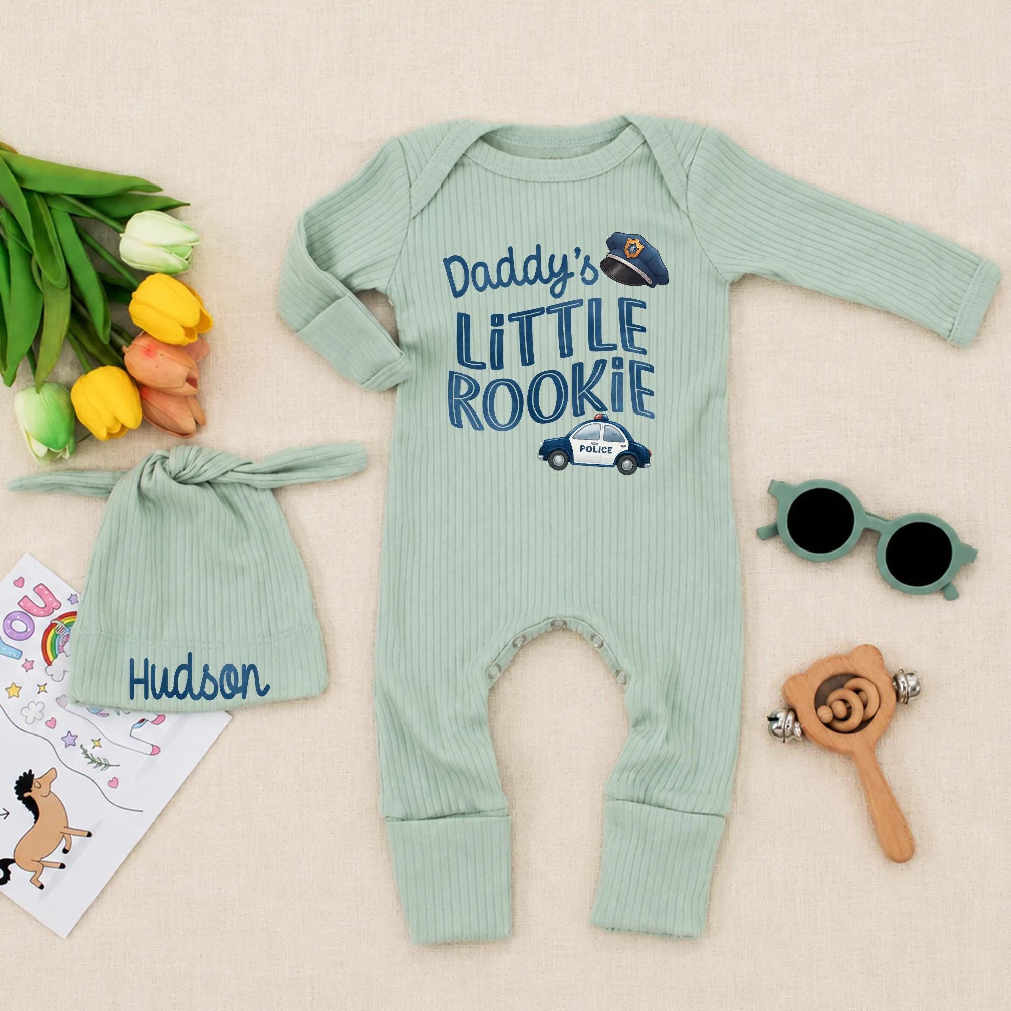 Personalized Police Baby Outfit Set - Daddy's Little Rookie Bodysuit & Hat, Soft Cotton Newborn Coming Home or Baby Shower Gift