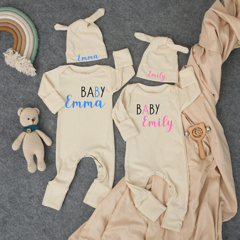 Personalized Twin Baby Bodysuit and Hat Set with Custom Names Modern Minimalist Design Coming Home Outfit Baby Shower Gift