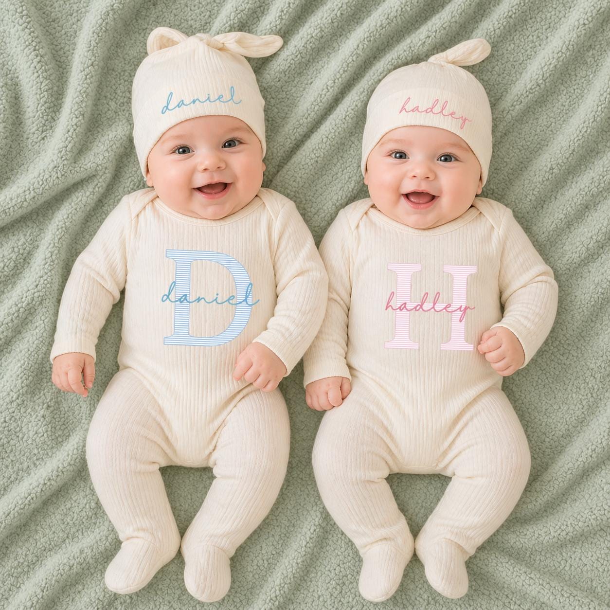 Personalized Twin Coming Home Outfits with Custom Names Pink and Blue Design Newborn Baby Gift Set Bodysuit and Hat for Boy and Girl Twins