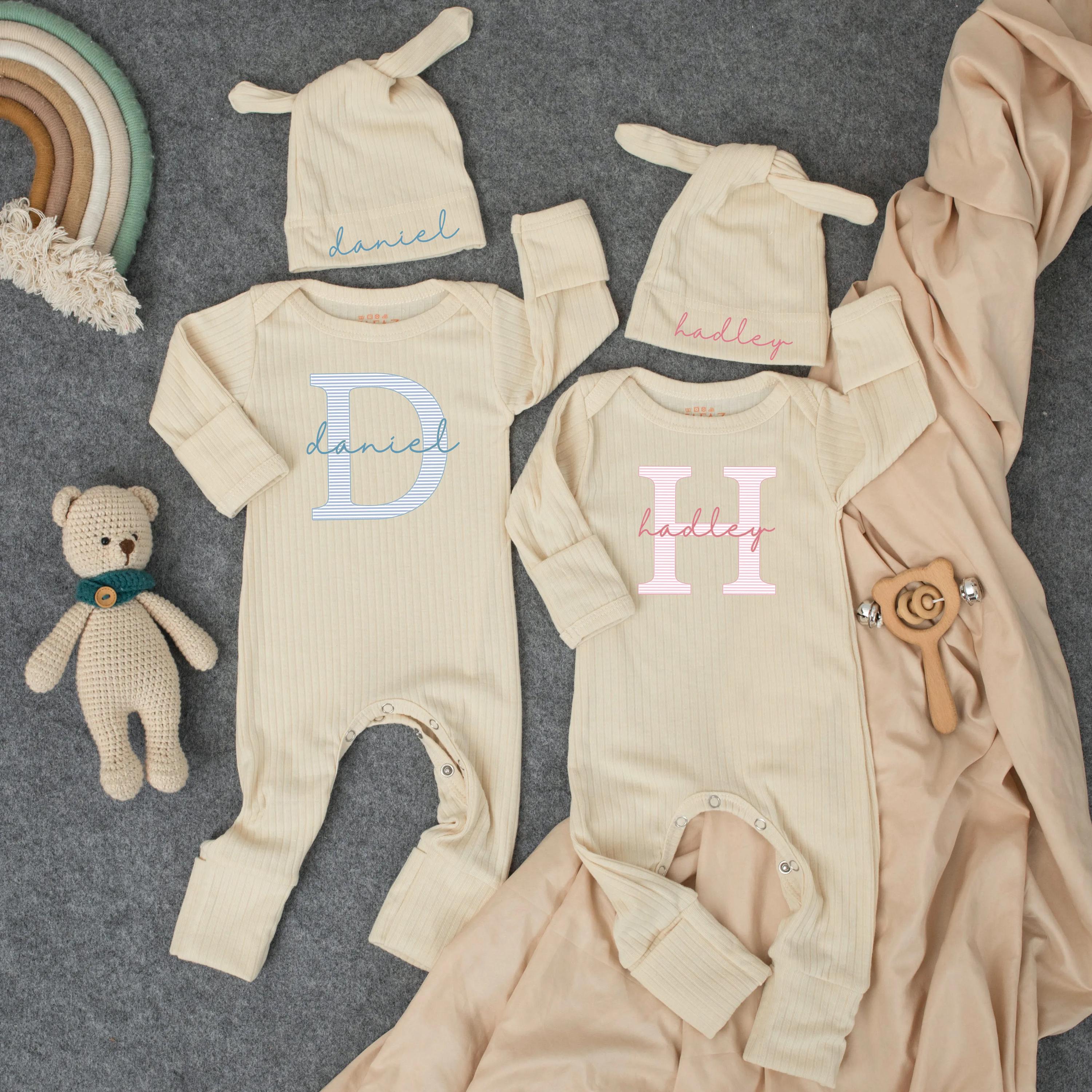 Personalized Twin Coming Home Outfits with Custom Names Pink and Blue Design Newborn Baby Gift Set Bodysuit and Hat for Boy and Girl Twins