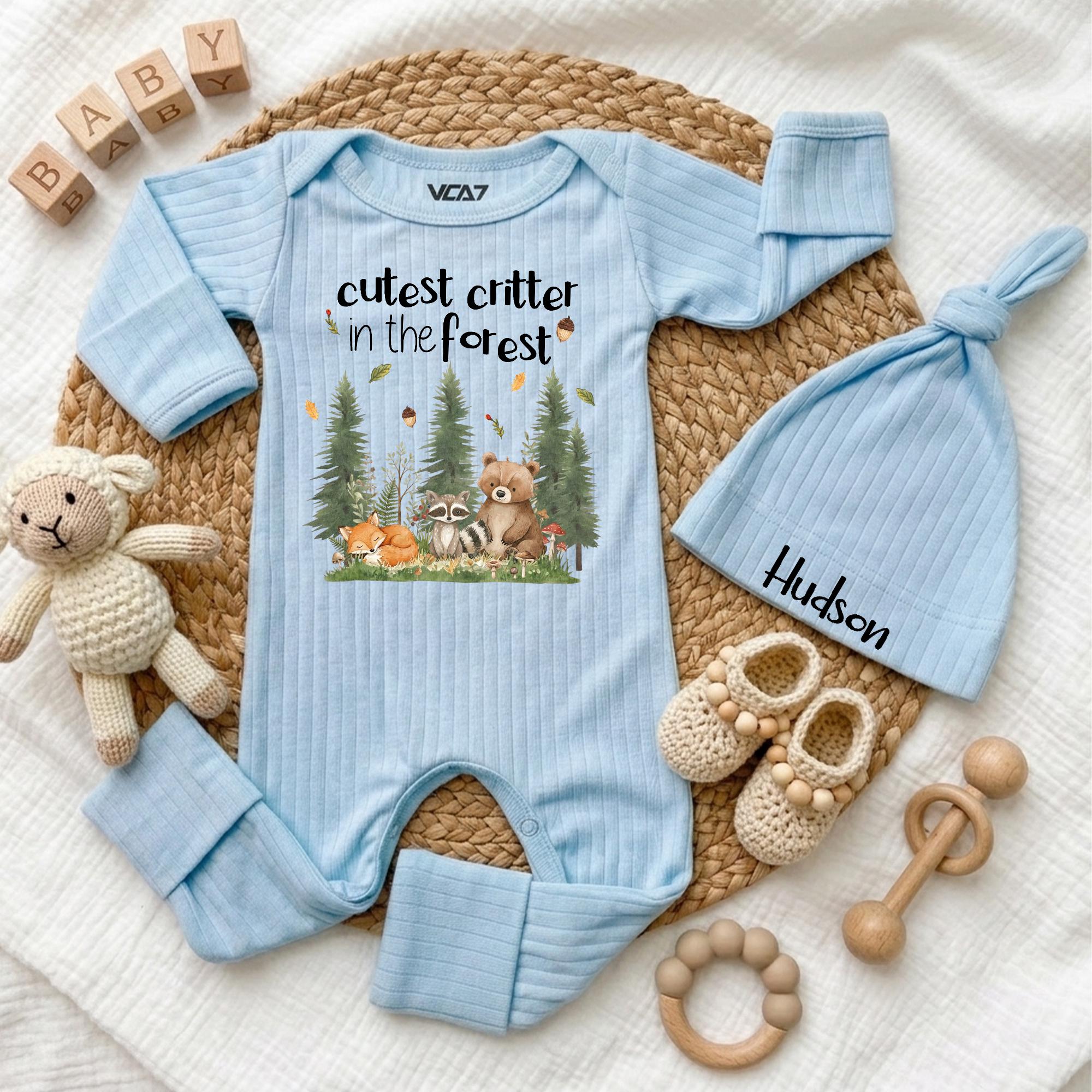 Personalized Woodland Animal Baby Bodysuit and Hat Set with Sleeping Fox and Forest Design, Newborn Coming Home Outfit or Baby Shower Gift