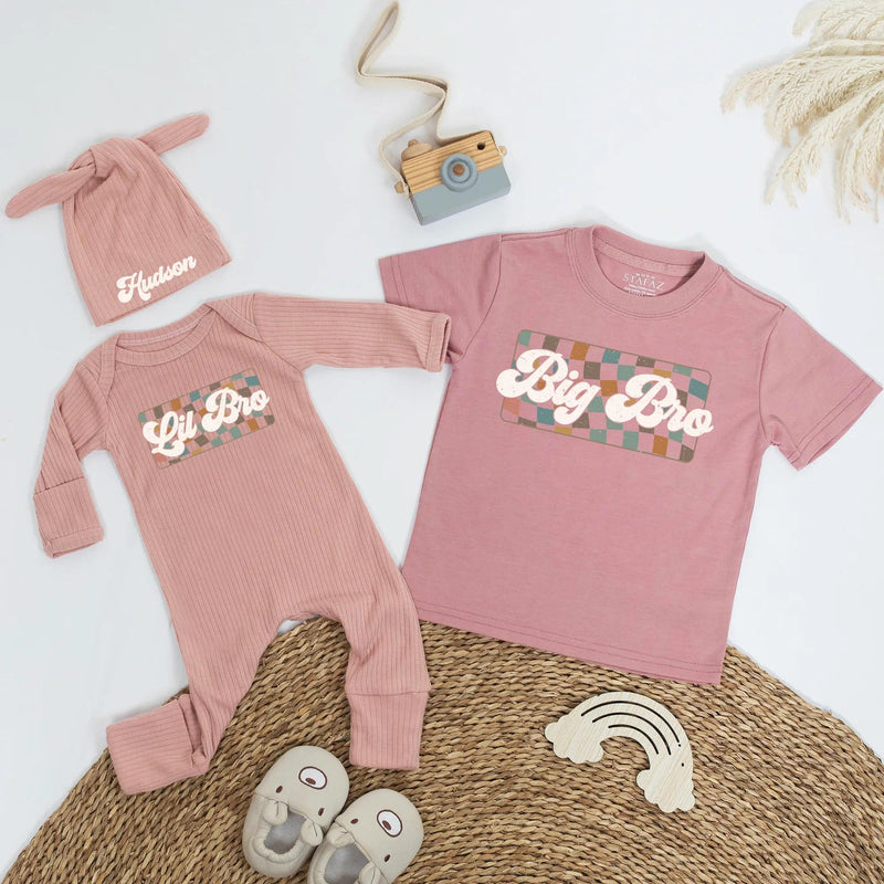 Retro Big Bro and Lil Bro Matching Sibling Outfits Custom Name Teal Orange Checkered Kids Shirt Baby Bodysuit Pregnancy Reveal Gift