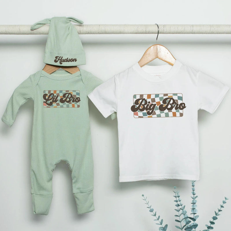 Retro Big Bro and Lil Bro Matching Sibling Outfits Custom Name Teal Orange Checkered Kids Shirt Baby Bodysuit Pregnancy Reveal Gift