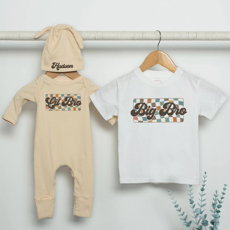Retro Big Bro and Lil Bro Matching Sibling Outfits Custom Name Teal Orange Checkered Kids Shirt Baby Bodysuit Pregnancy Reveal Gift