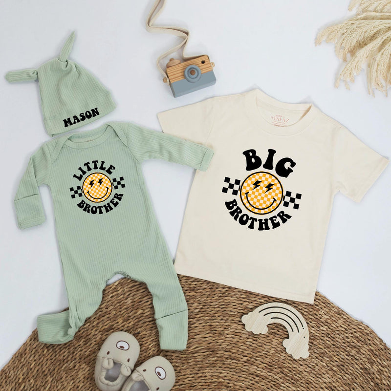 Retro Big Brother Little Brother Matching Outfit with Personalized Name, Smiley Face Shirt and Bodysuit Set for Baby Shower Gift
