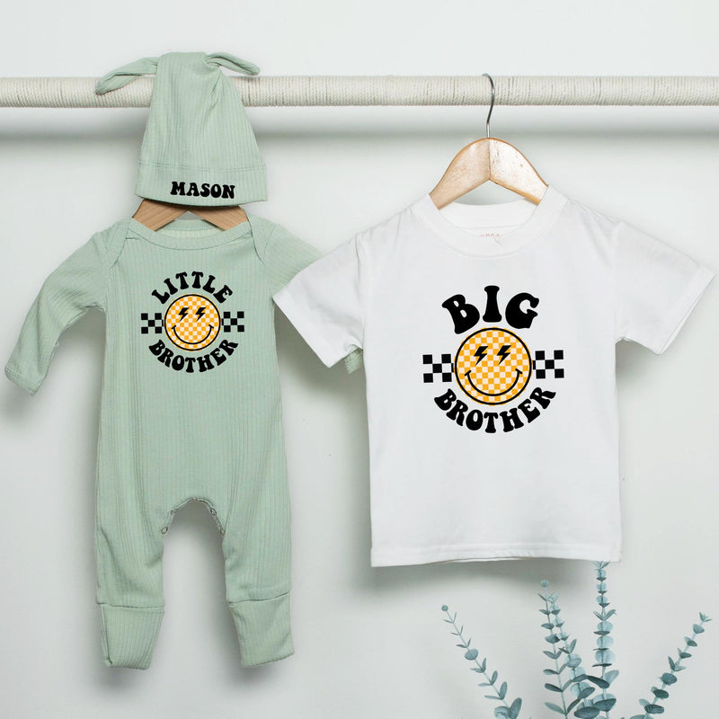 Retro Big Brother Little Brother Matching Outfit with Personalized Name, Smiley Face Shirt and Bodysuit Set for Baby Shower Gift