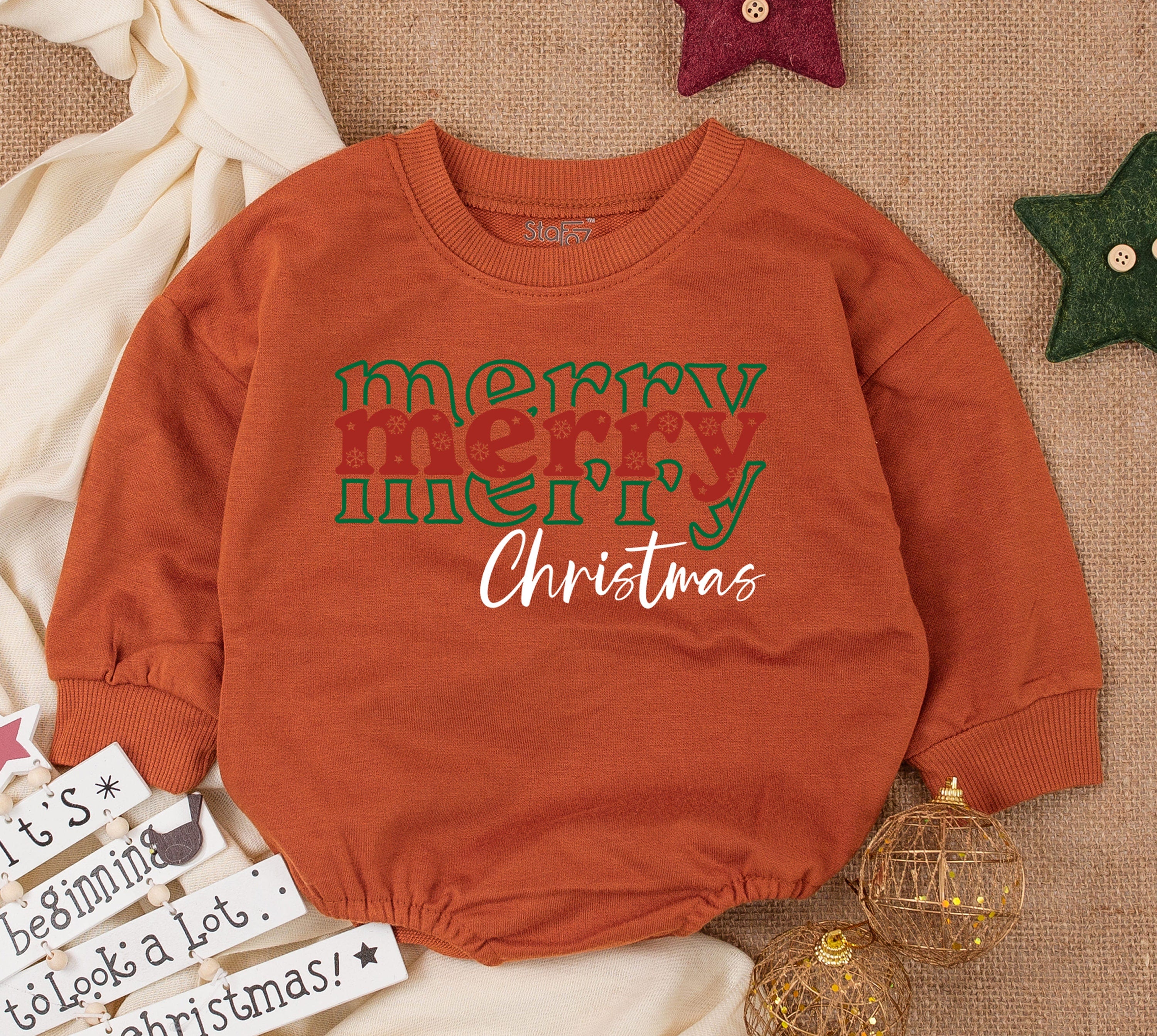 Retro Merry Christmas Bubble Romper Baby Outfit First Holiday Gift Toddler Infant Festive Clothes Green Red Polka Dots Script Design