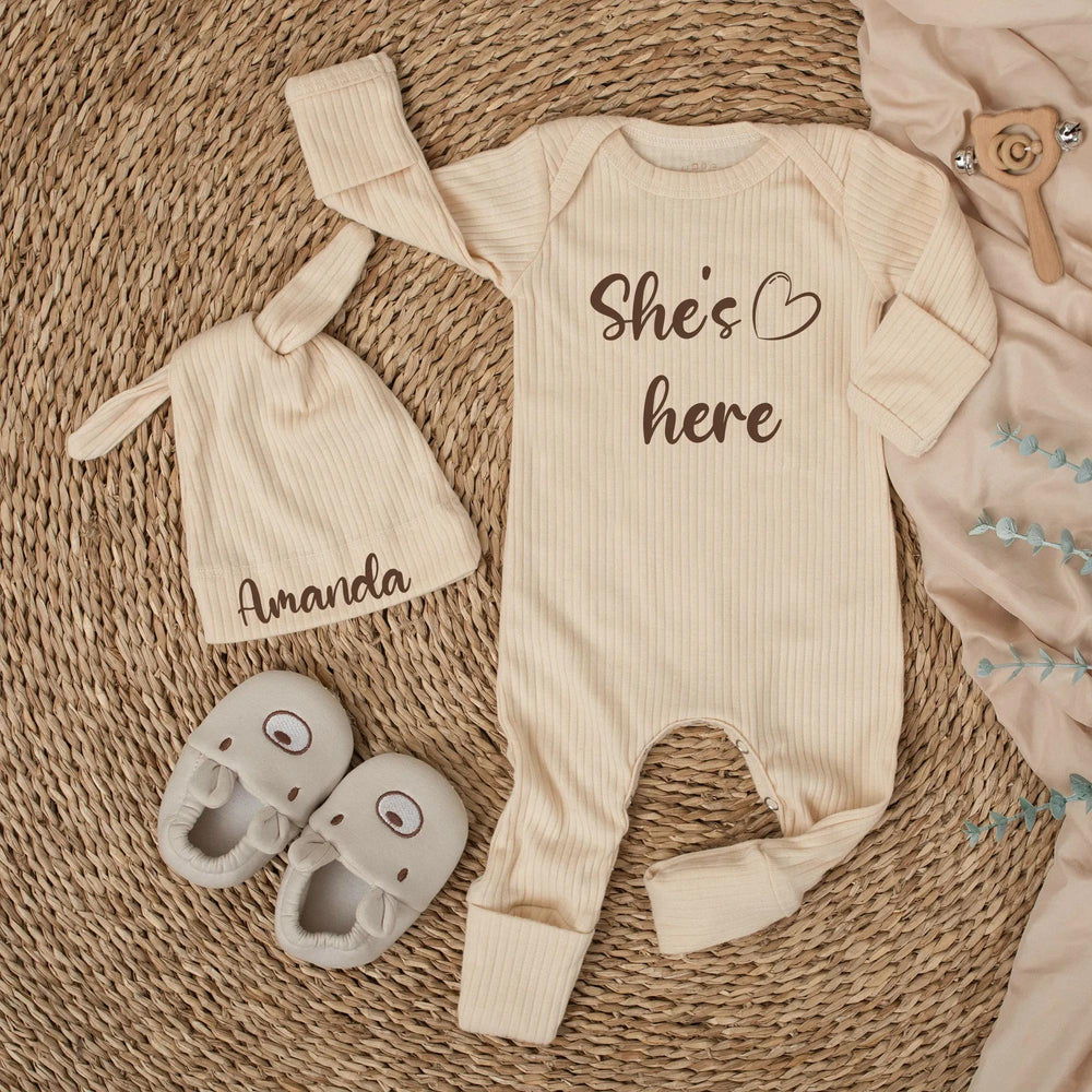 She's Here Baby Girl Bodysuit and Hat Set with Custom Name Soft Neutral Outfit Newborn Going Home Gift Minimalist Design Cotton Clothing